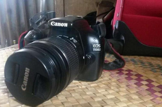 Canon 1100D photo